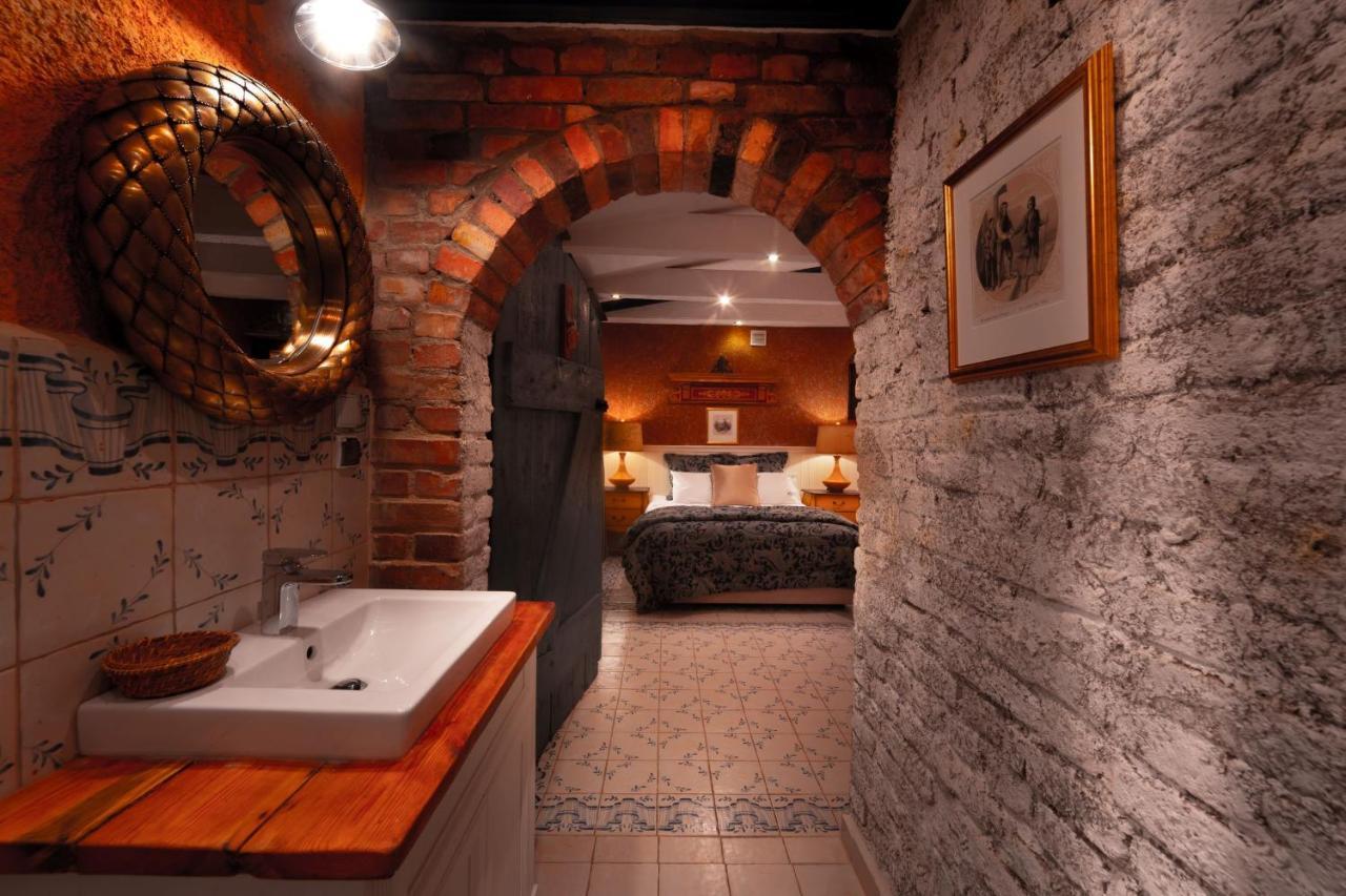 Paul'S Fantasia Boutique Suites Szczecin Ngoại thất bức ảnh